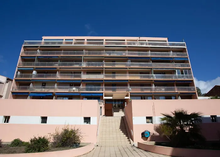 Les 3 Iles By Interhome Lejlighed Le Lavandou