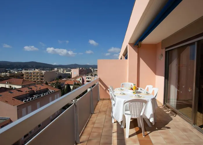 Lejlighed Les 3 Iles By Interhome