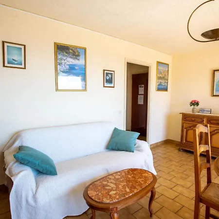 Les 3 Iles By Interhome דירה לה לבאנדו